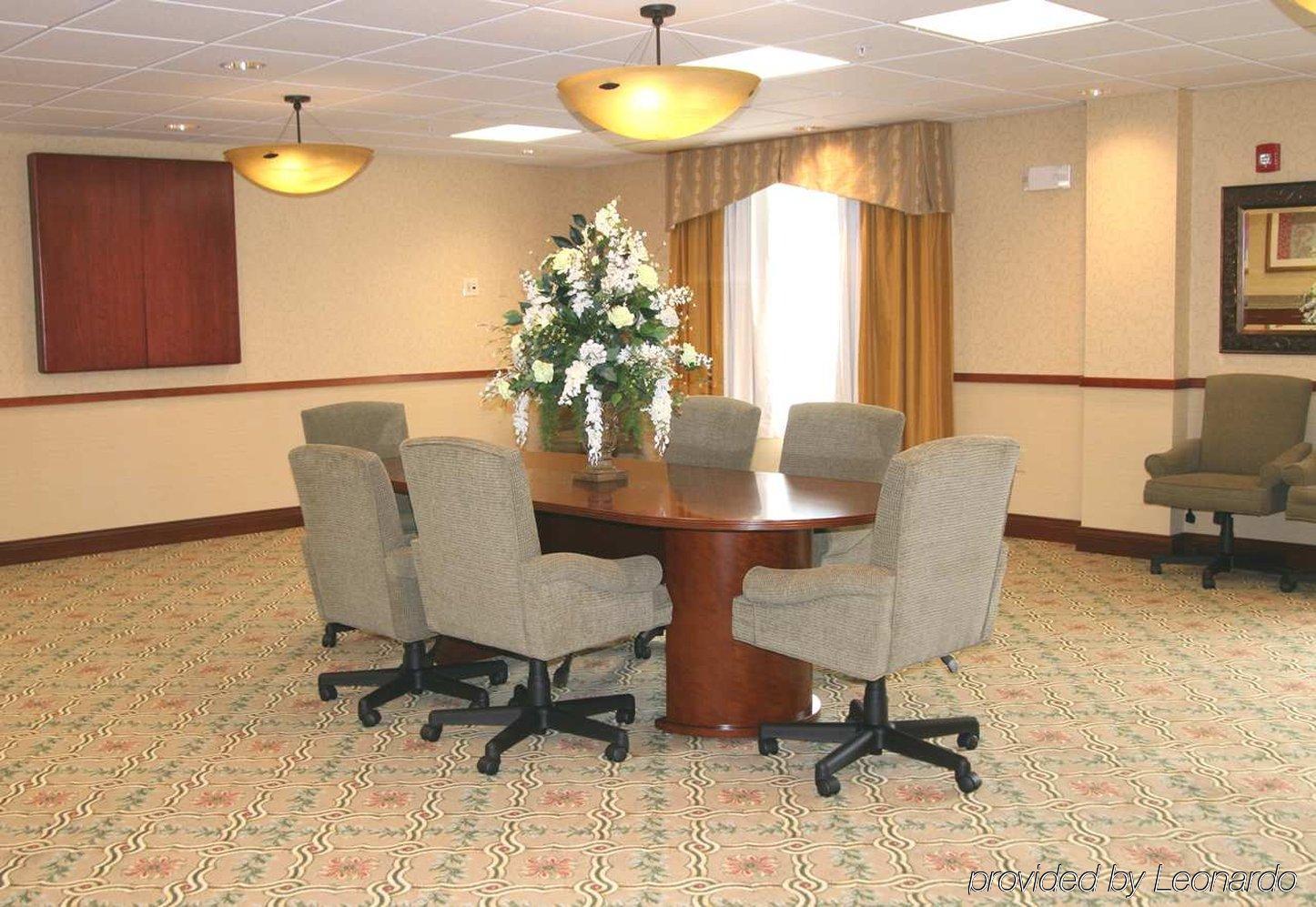 Hampton Inn Элкинс Интерьер фото
